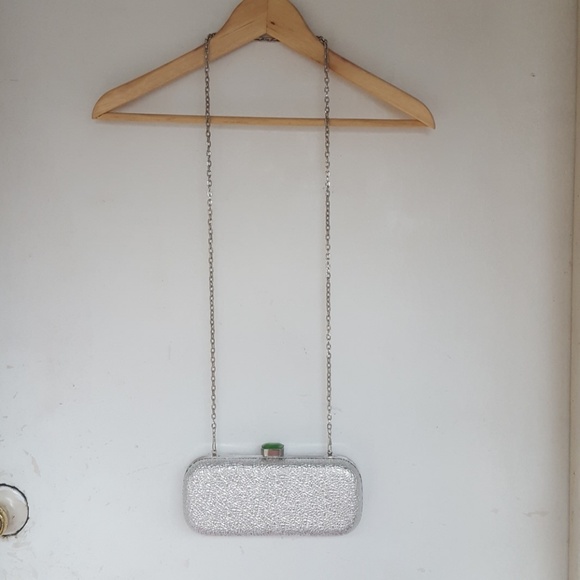 Silver Purse - Picture 2 of 6